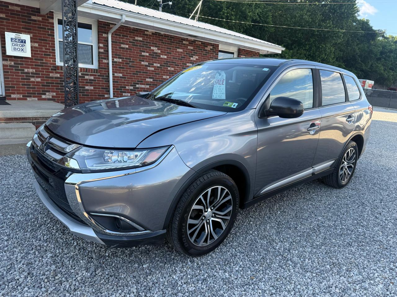 Mitsubishi Outlander 4WD 4dr ES 2018