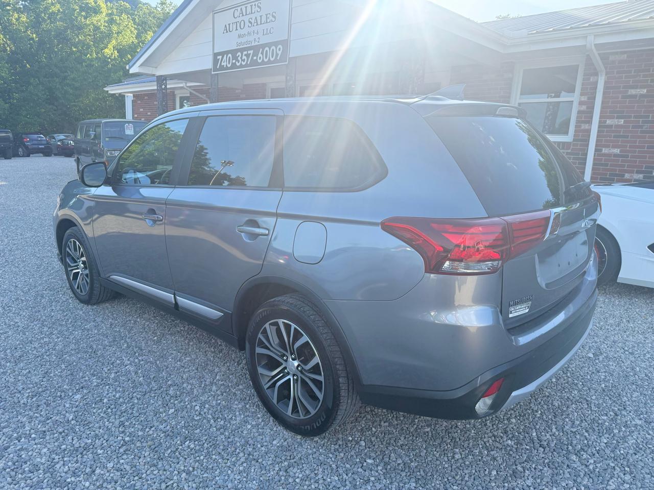 Mitsubishi Outlander 4WD 4dr ES 2018