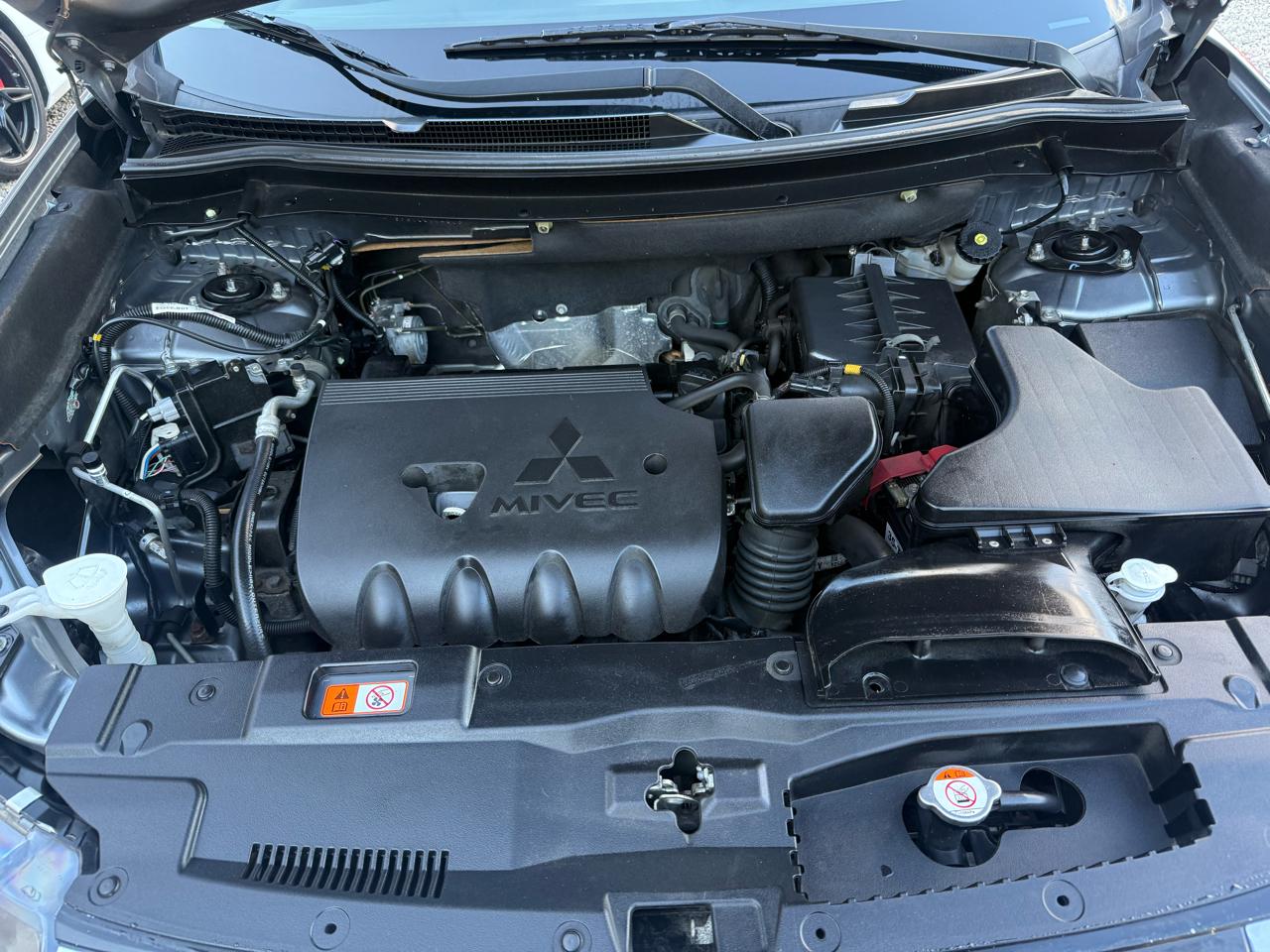 Mitsubishi Outlander 4WD 4dr ES 2018