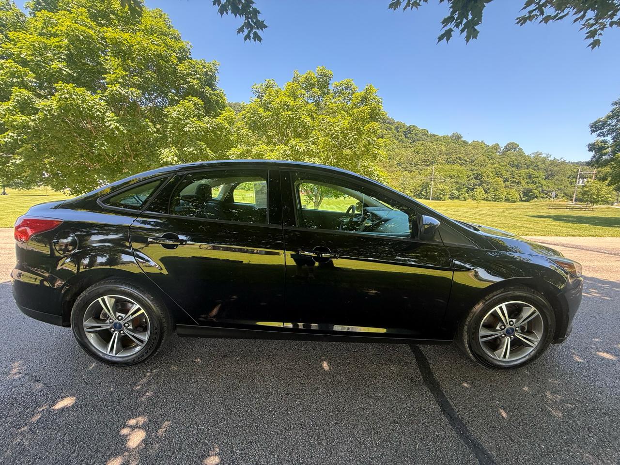 Ford Focus SE Sedan 2018