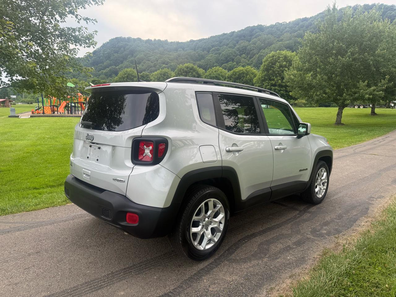 Jeep Renegade Latitude FWD 2018