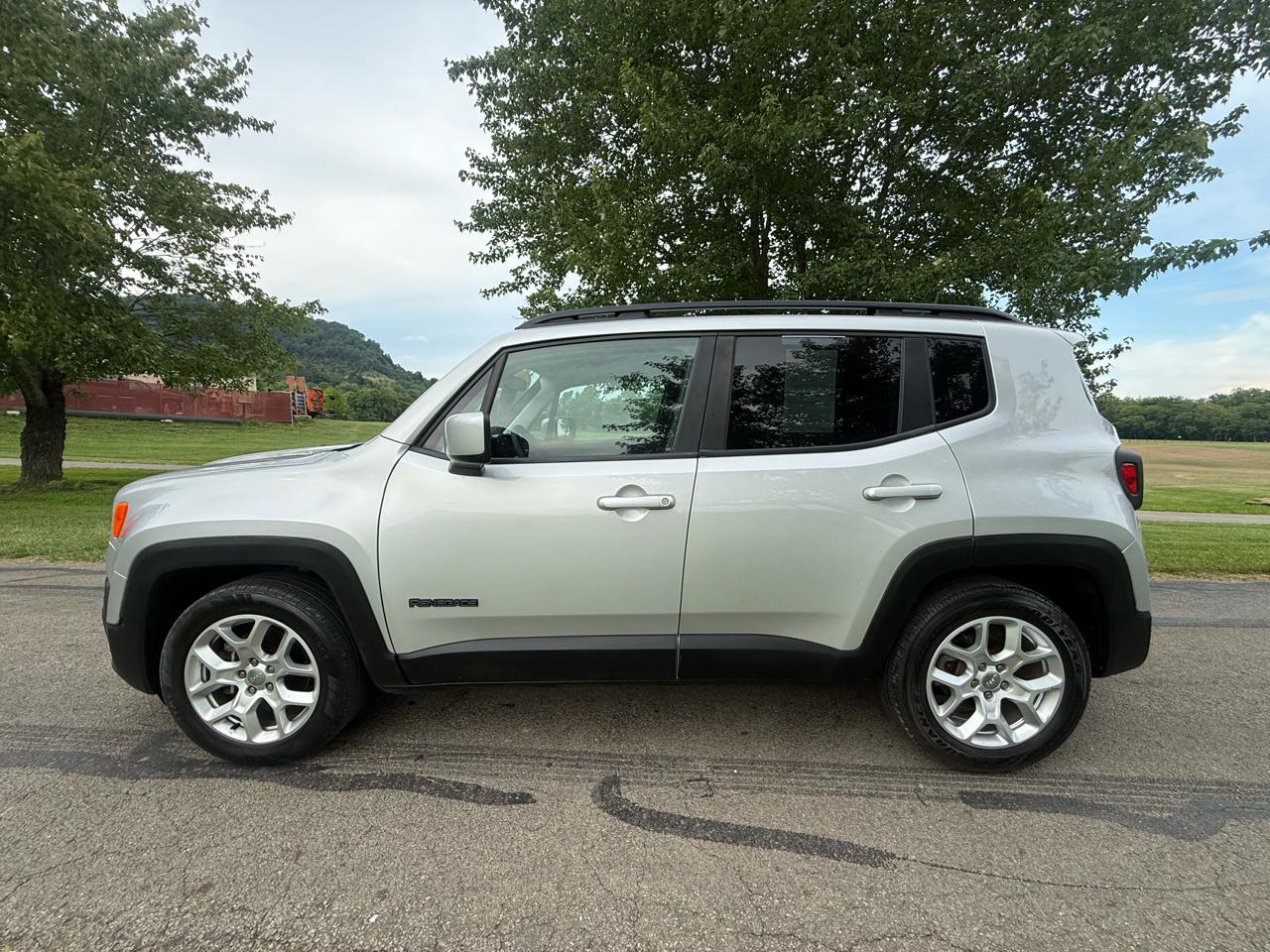Jeep Renegade Latitude FWD 2018