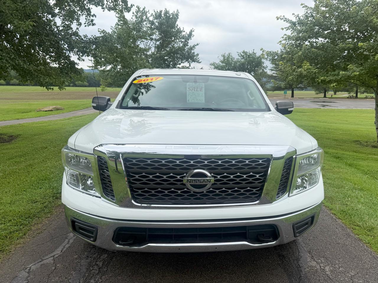 Nissan Titan 4WD 2017