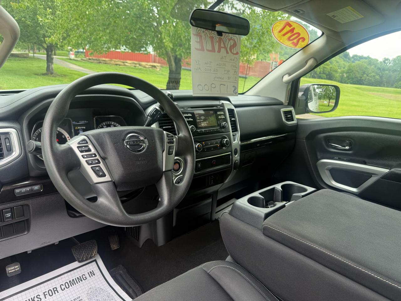 Nissan Titan 4WD 2017