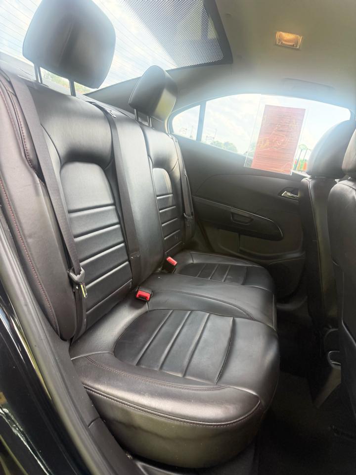 Chevrolet Sonic Premier Auto Sedan 2017