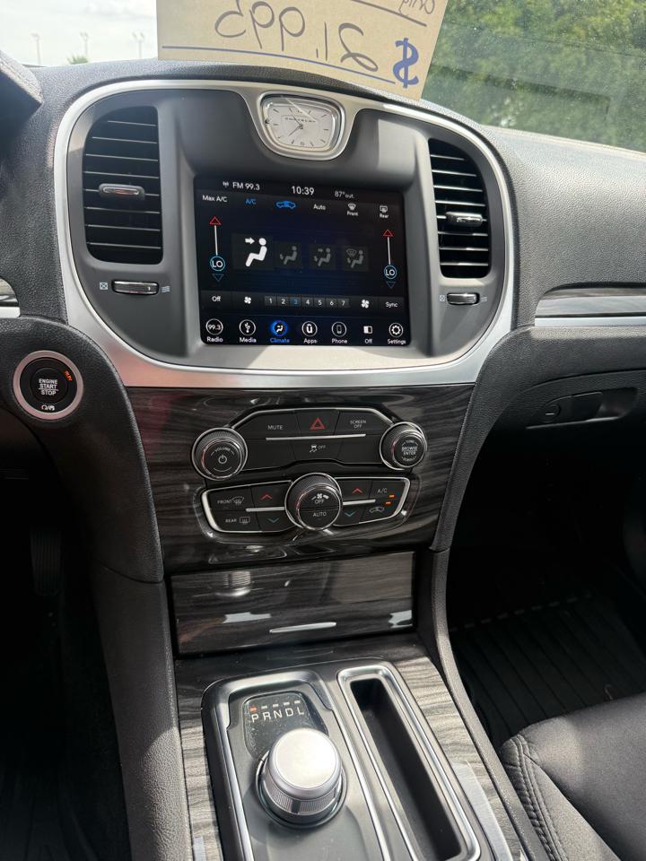 Chrysler 300 Touring AWD 2018