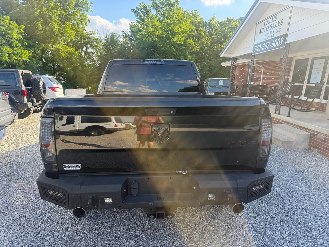 RAM 1500 4WD Crew Cab 140.5" Express 2017
