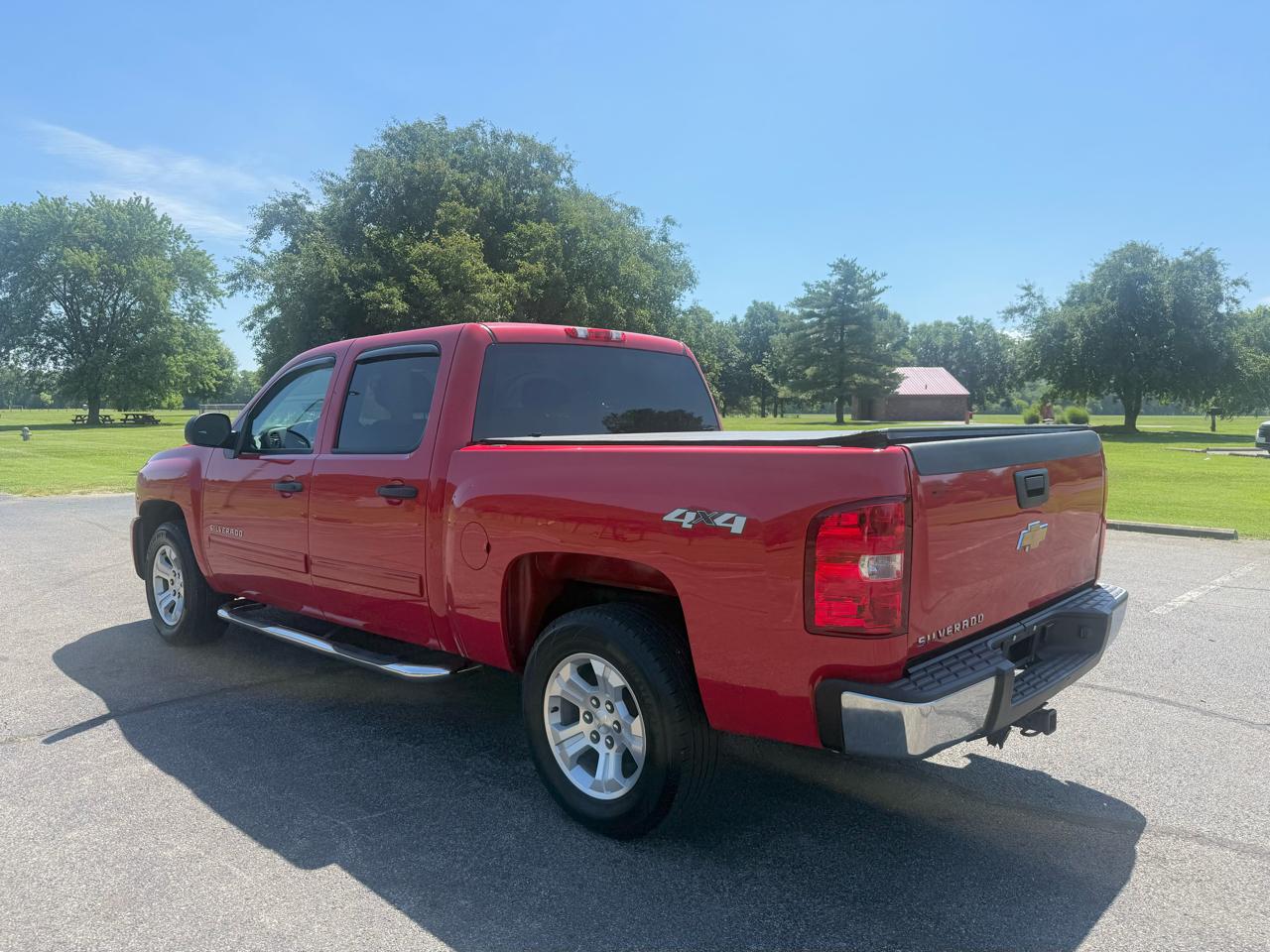 Chevrolet Silverado 1500 4WD Crew Cab 143.5" LS 2012