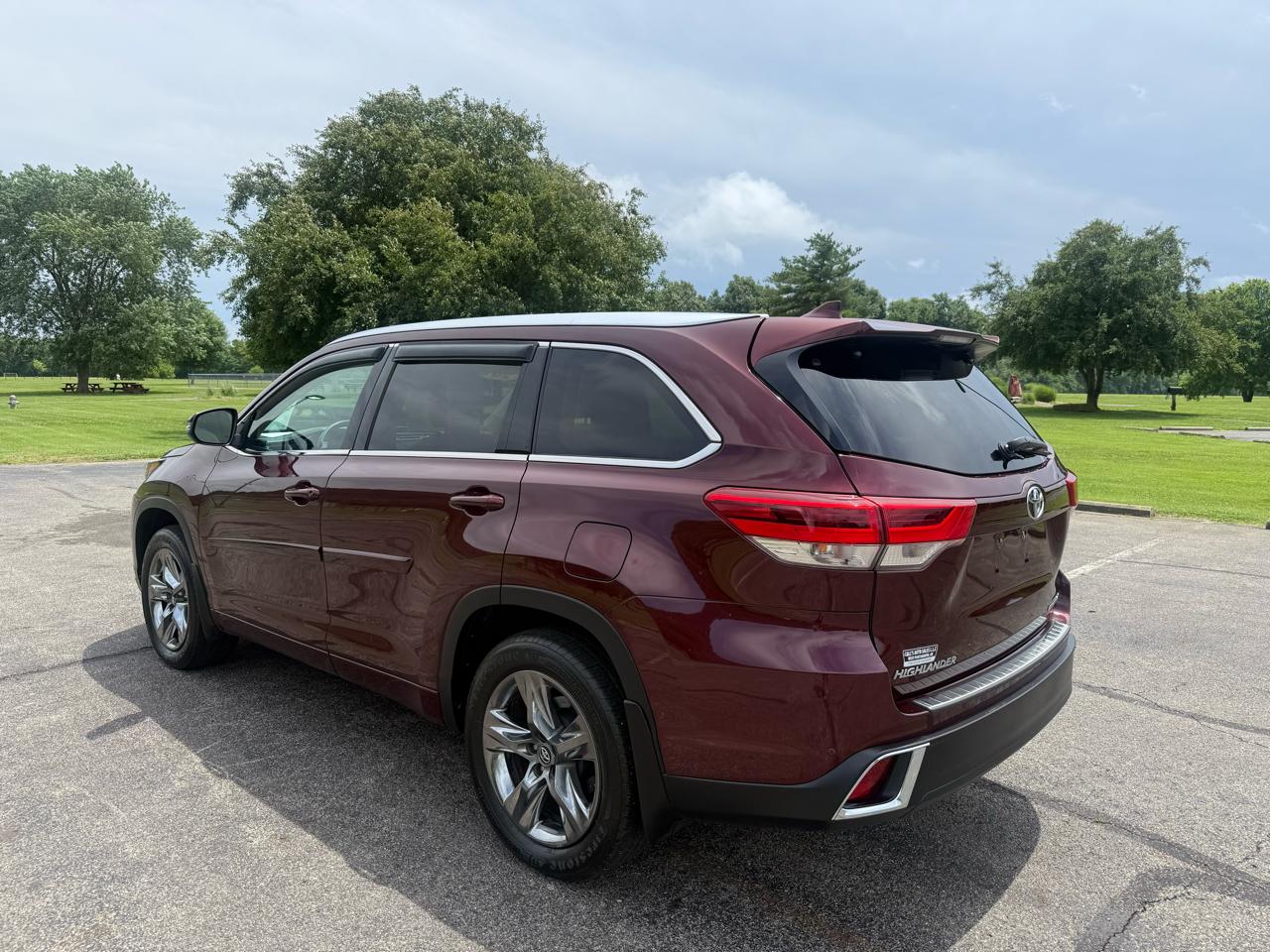 Toyota Highlander Limited AWD V6 2017