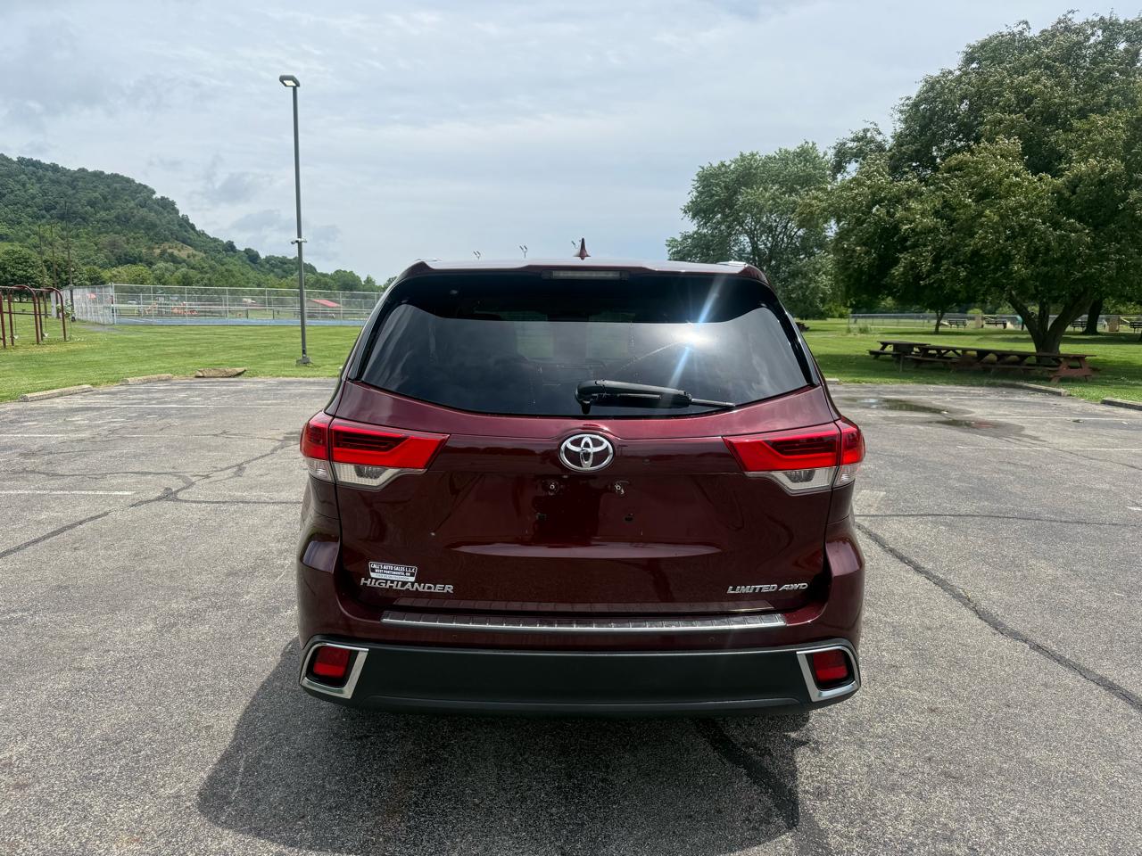 Toyota Highlander Limited AWD V6 2017
