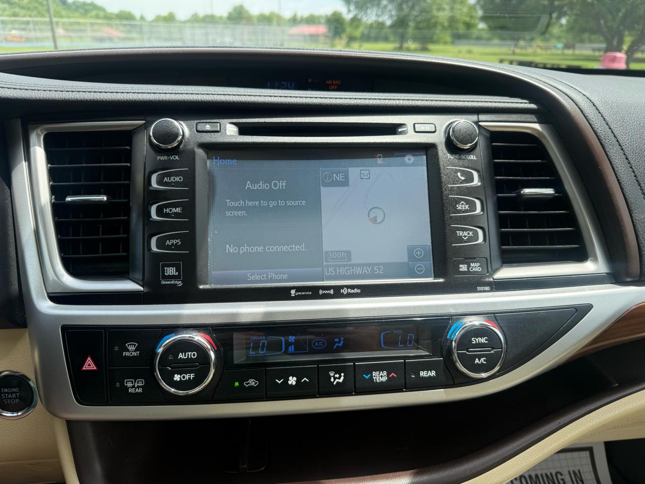 Toyota Highlander Limited AWD V6 2017