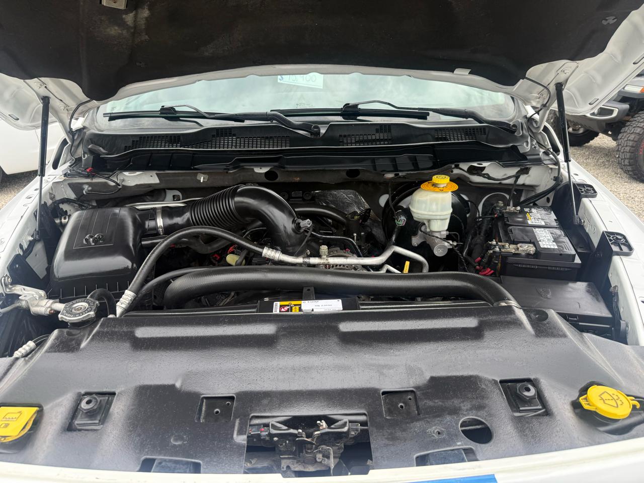 RAM 1500 4WD Quad Cab 140.5" Sport 2014