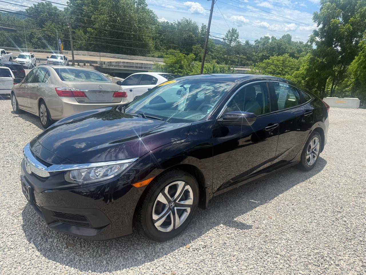 Honda Civic 4dr Sdn LX Auto 2017