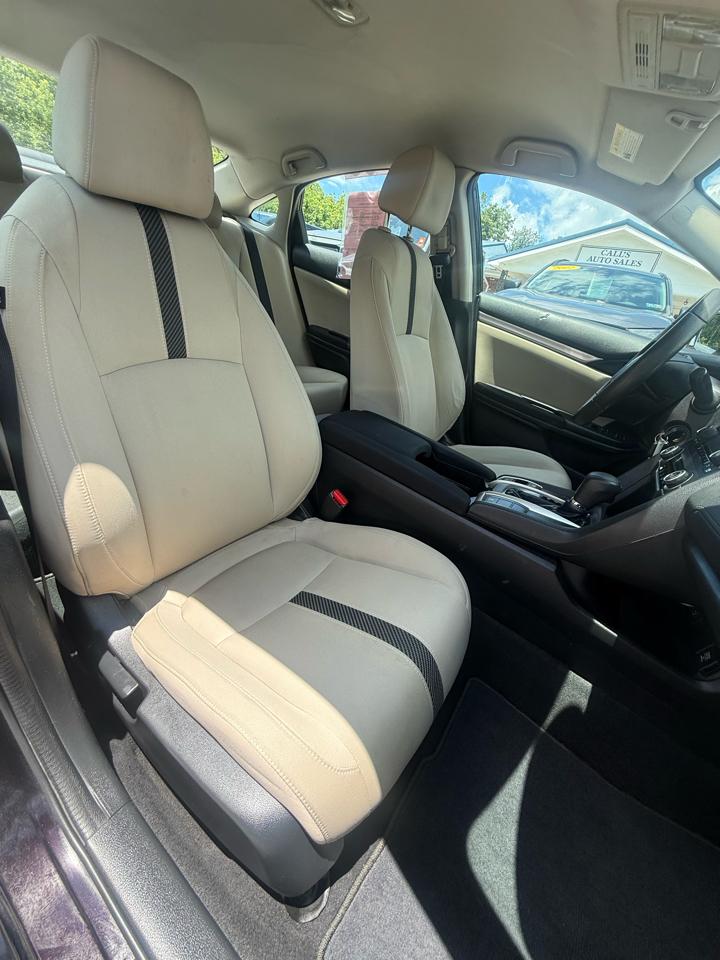 Honda Civic 4dr Sdn LX Auto 2017