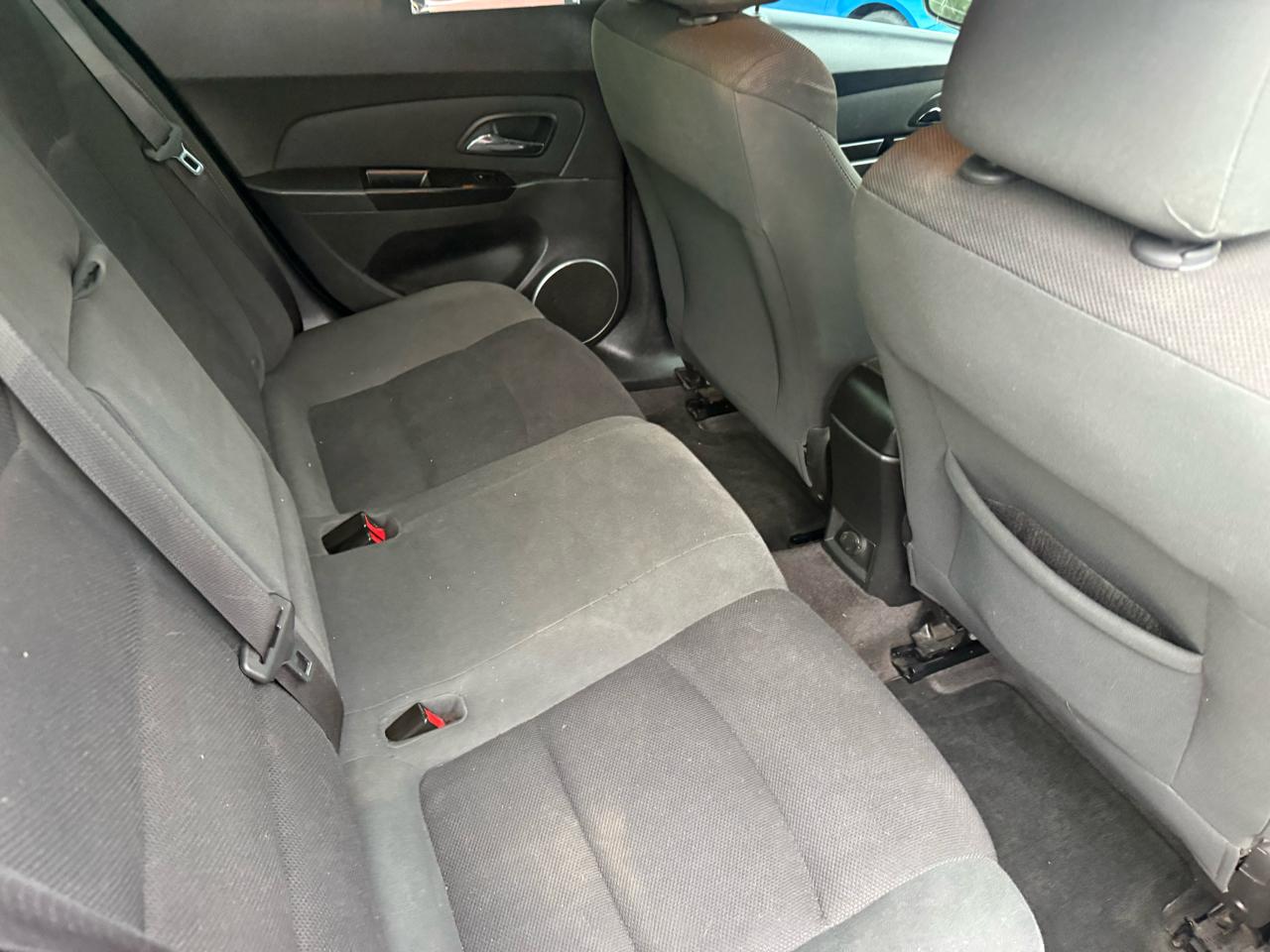 Chevrolet Cruze 1LT 2012