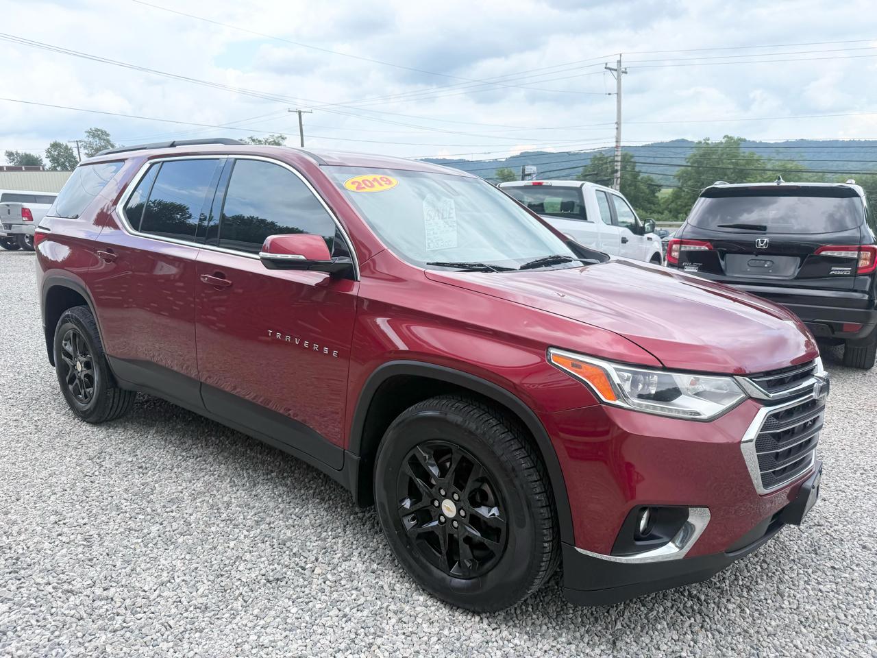 2019 Chevrolet Traverse LT Cloth AWD