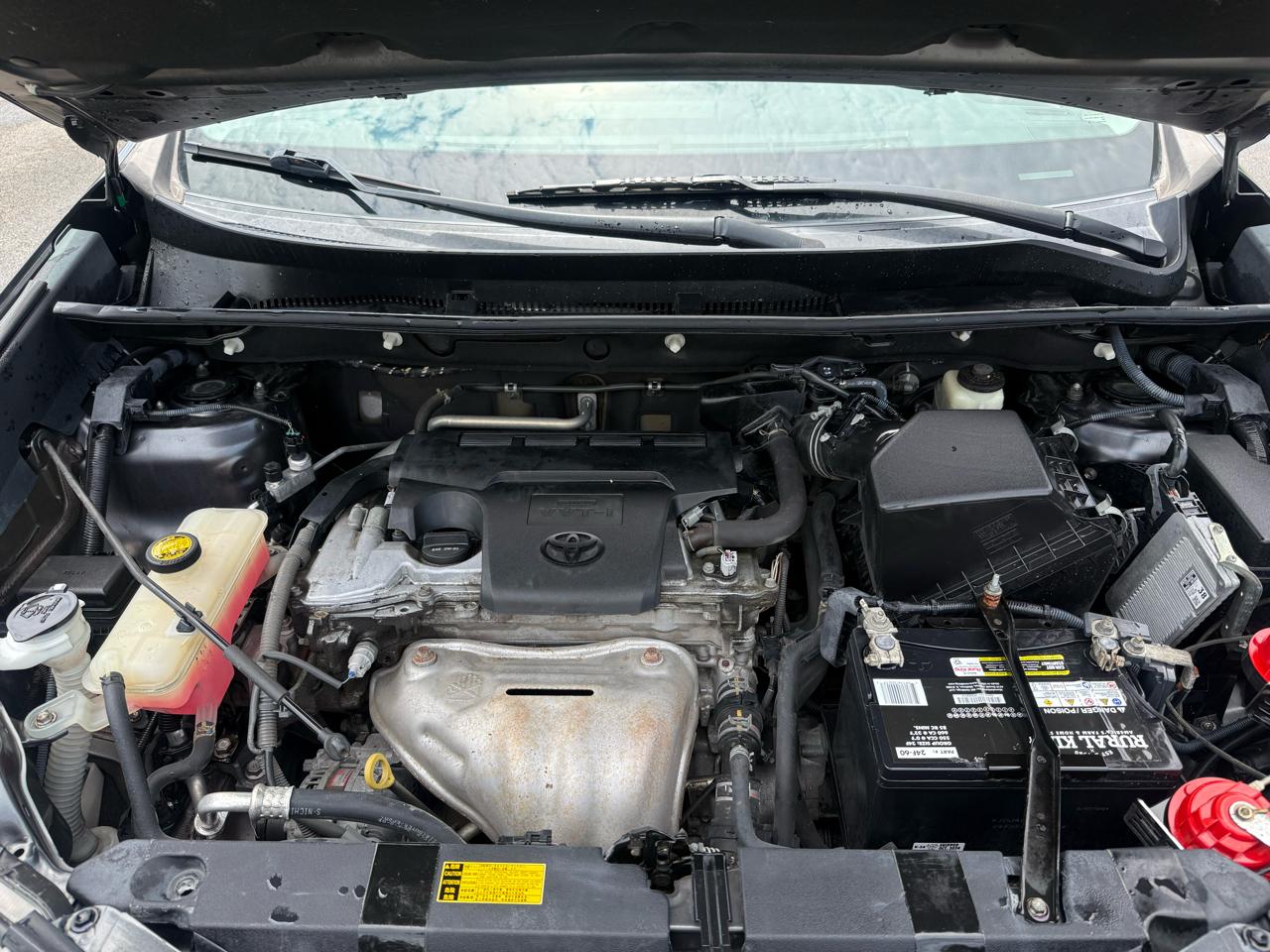 Toyota RAV4 XLE FWD 2014