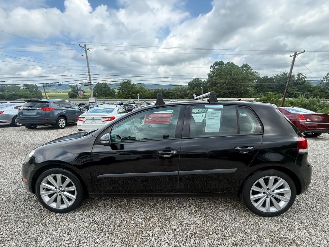 Volkswagen Golf 2.0L TDI w/Tech Package 4 Door 2013