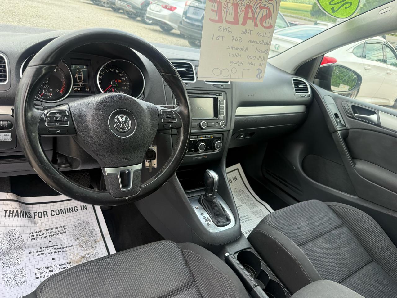 Volkswagen Golf 2.0L TDI w/Tech Package 4 Door 2013