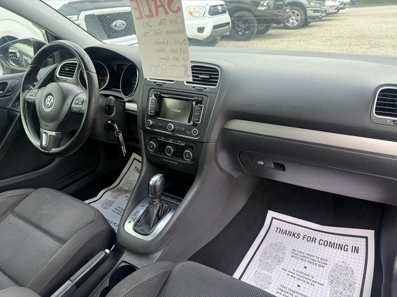 Volkswagen Golf 2.0L TDI w/Tech Package 4 Door 2013