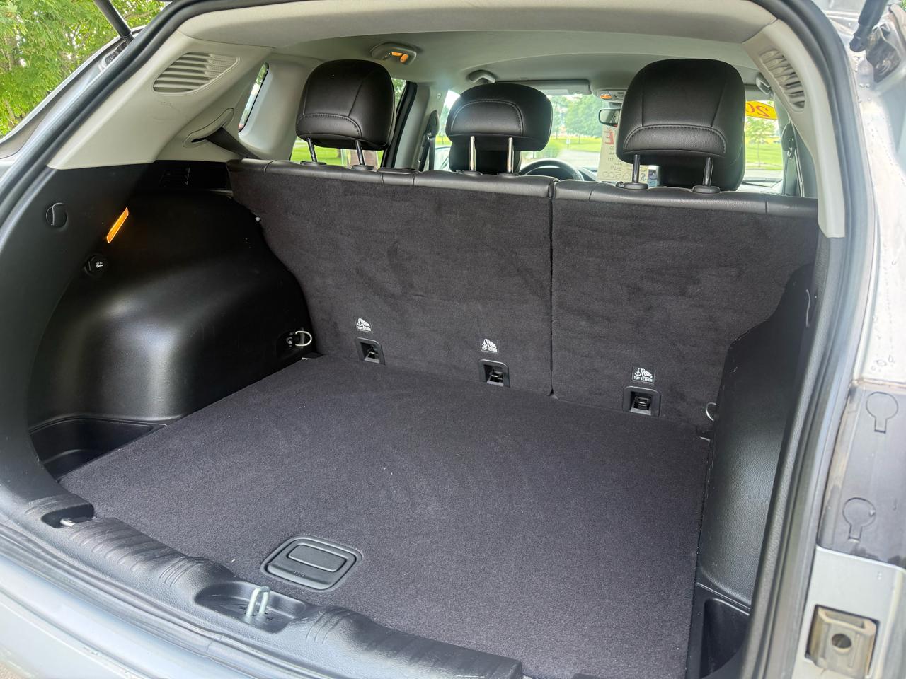 Jeep Compass Latitude LUX 4D SUV 4WD 2022