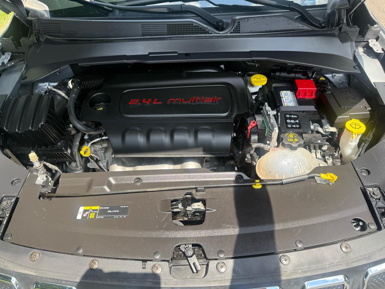 Jeep Compass Latitude LUX 4D SUV 4WD 2022