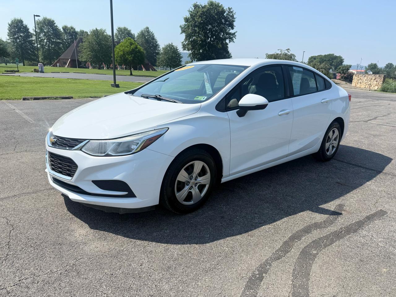 Chevrolet Cruze LS Auto 2017