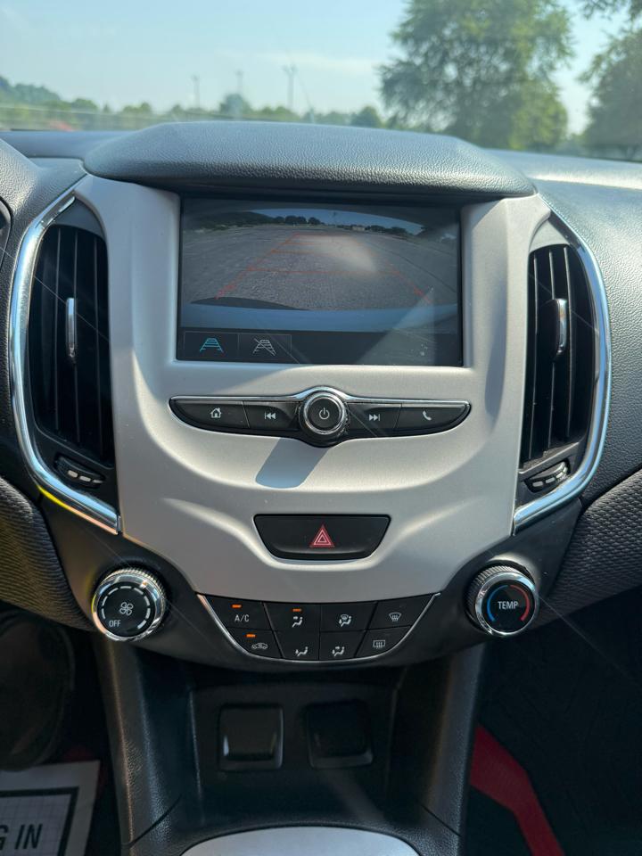 Chevrolet Cruze LS Auto 2017