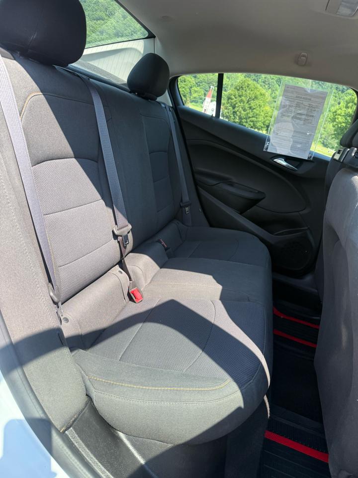 Chevrolet Cruze LS Auto 2017