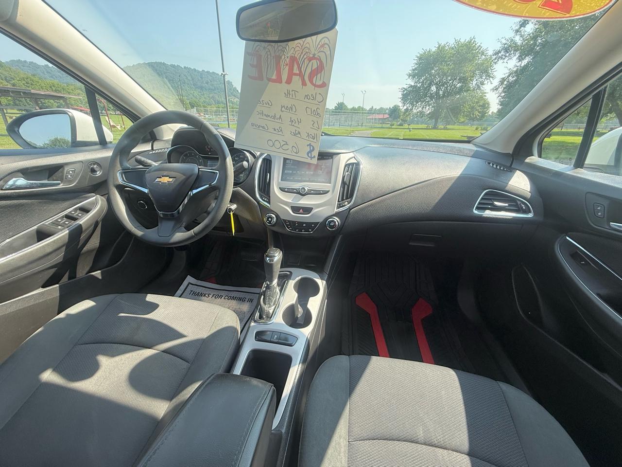 Chevrolet Cruze LS Auto 2017
