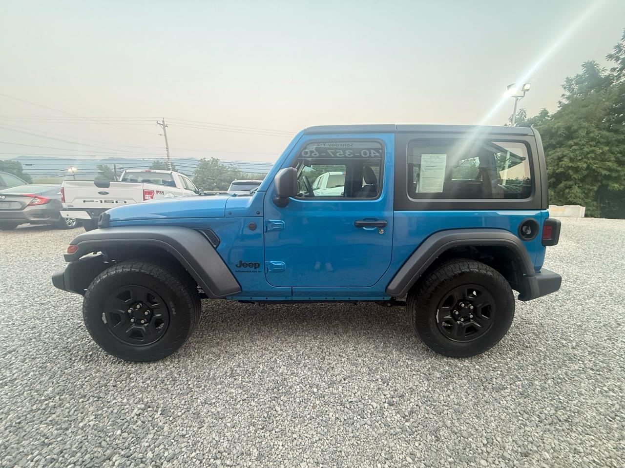 Jeep Wrangler Sport 2024