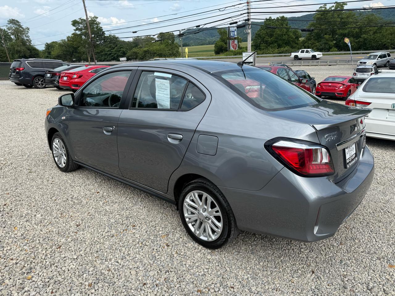 Mitsubishi Mirage G4 ES 2022