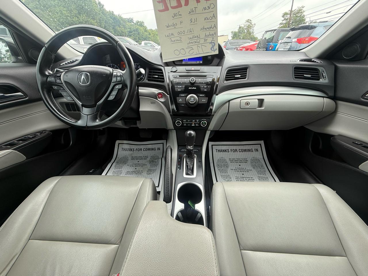 Acura ILX 8-Spd AT 2016