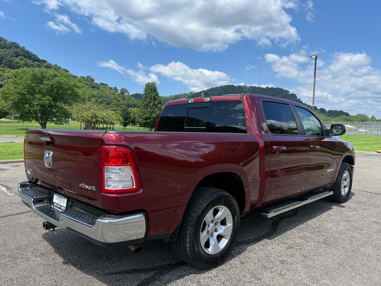 RAM 1500 Big Horn Crew Cab SWB 4WD 2020