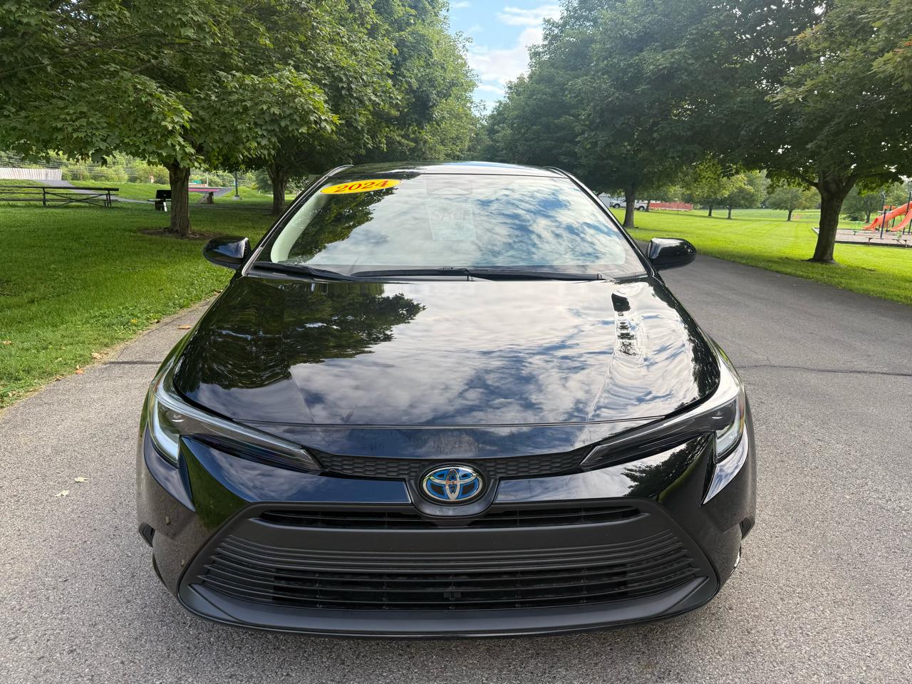 Toyota Corolla Hybrid LE 2024
