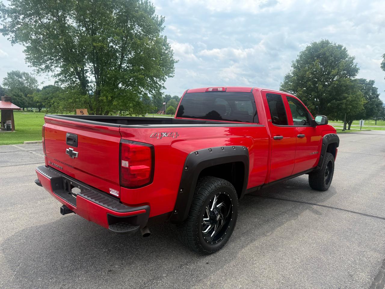 Chevrolet Silverado 1500 4WD Double Cab 147" Custom 2018
