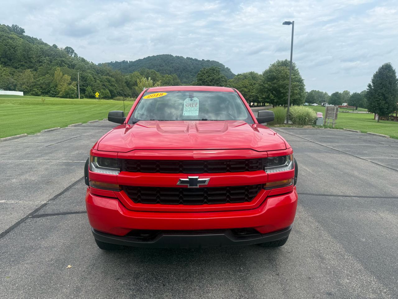 Chevrolet Silverado 1500 4WD Double Cab 147" Custom 2018