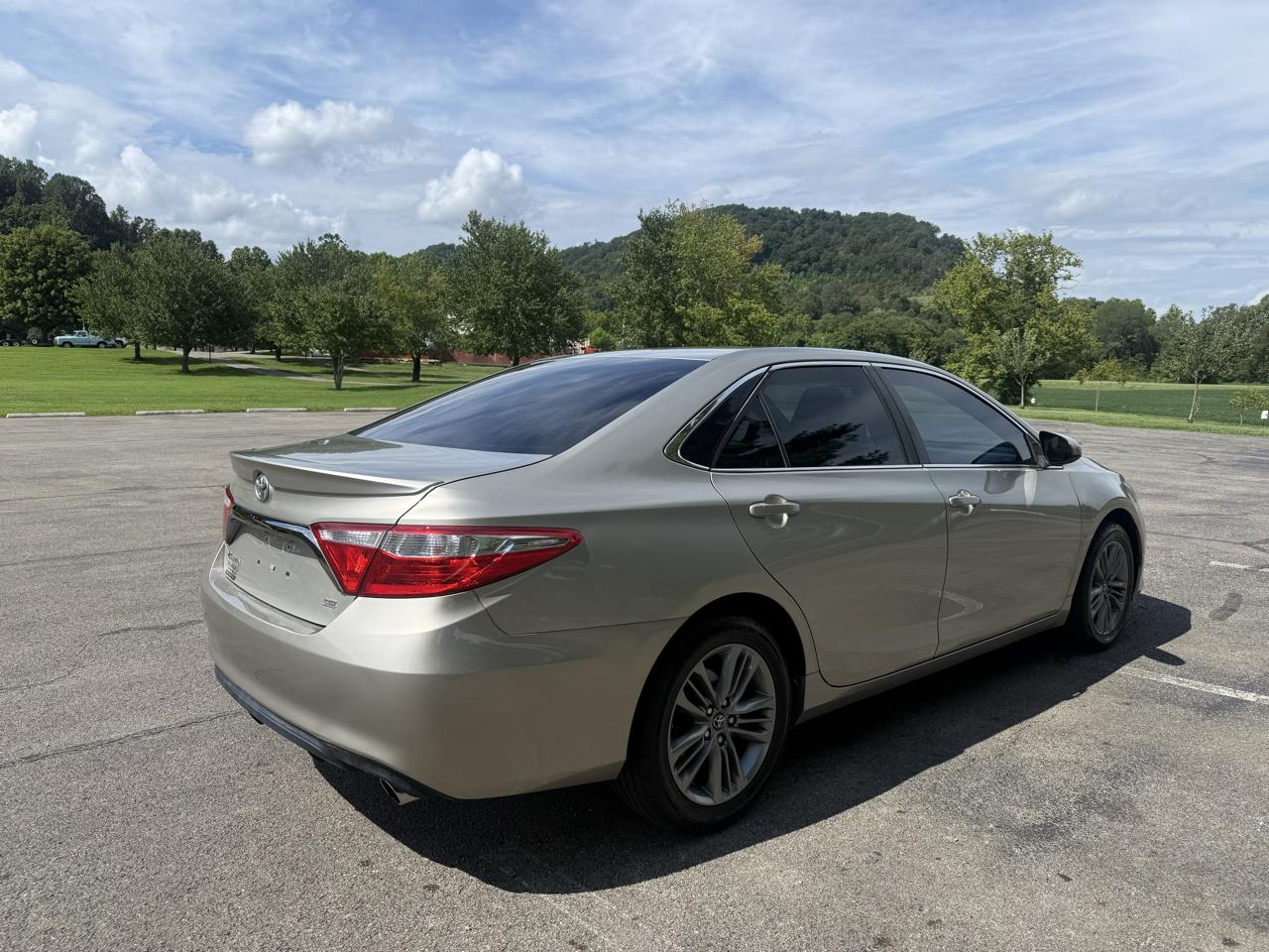 Toyota Camry SE Sport 2016