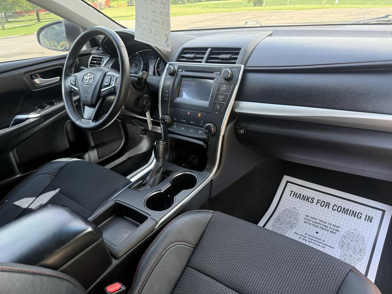 Toyota Camry SE Sport 2016