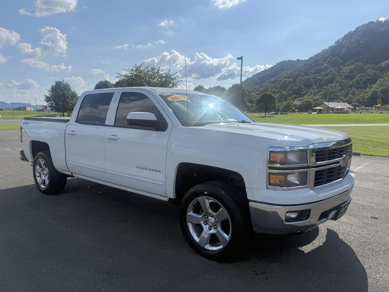 Chevrolet Silverado 1500 2LT Crew Cab 4WD 2015