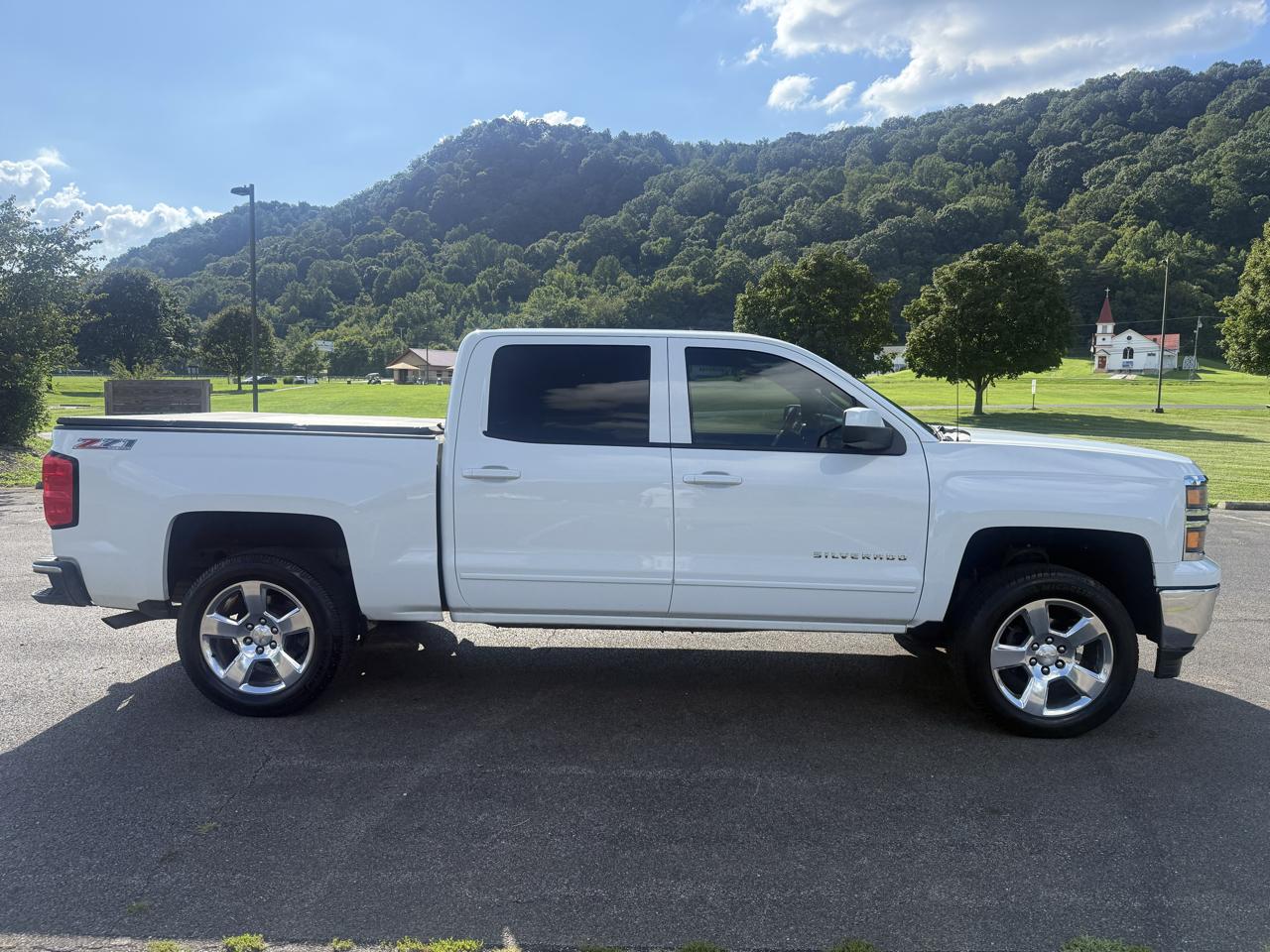 Chevrolet Silverado 1500 2LT Crew Cab 4WD 2015