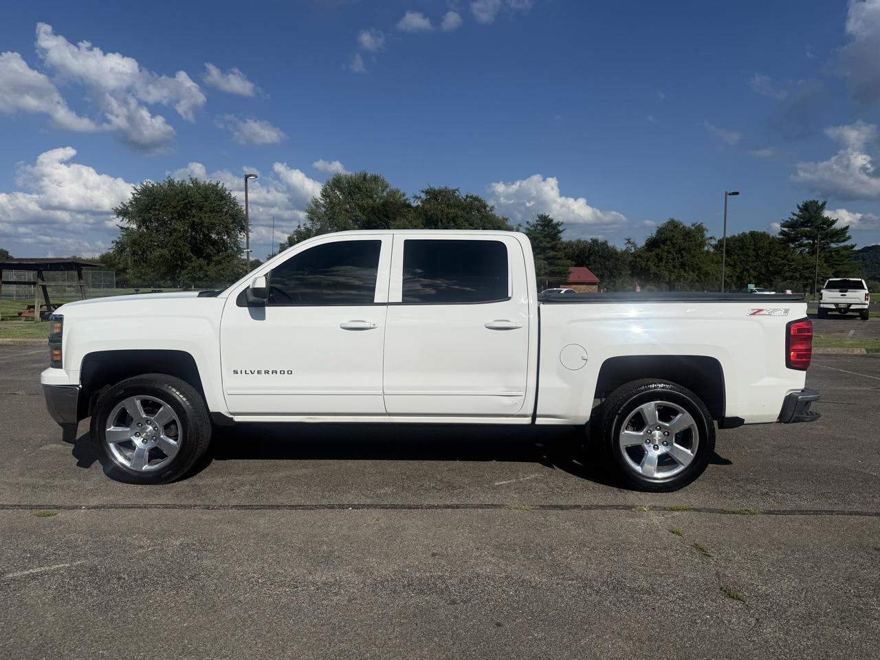 Chevrolet Silverado 1500 2LT Crew Cab 4WD 2015