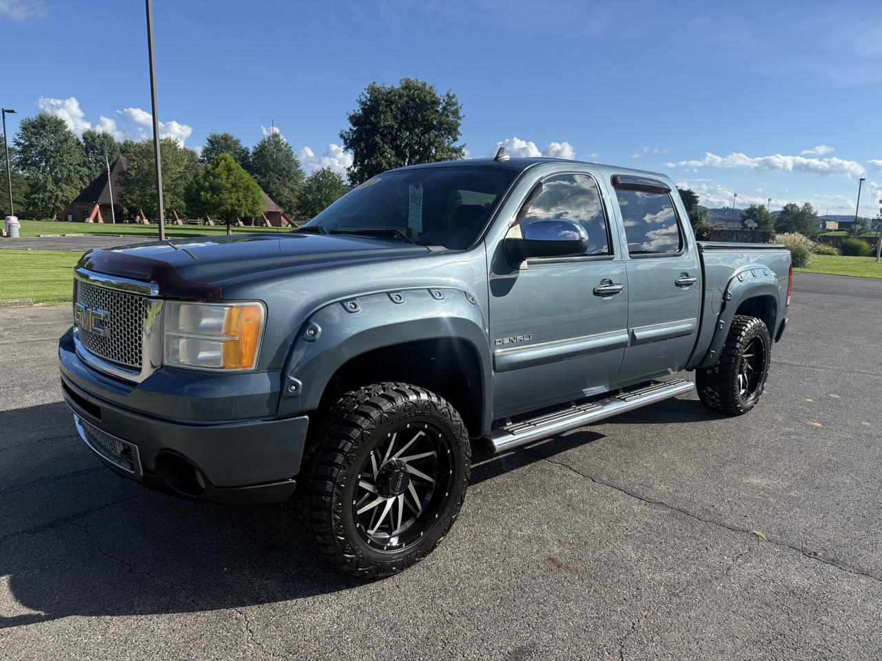 GMC Sierra 1500 Denali Crew Cab 4WD 2011