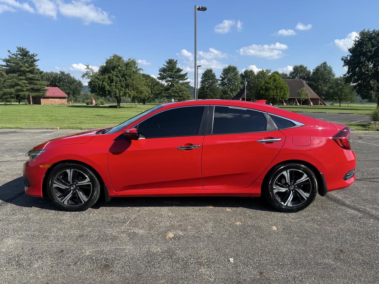 Honda Civic Touring 4D Sedan 2017
