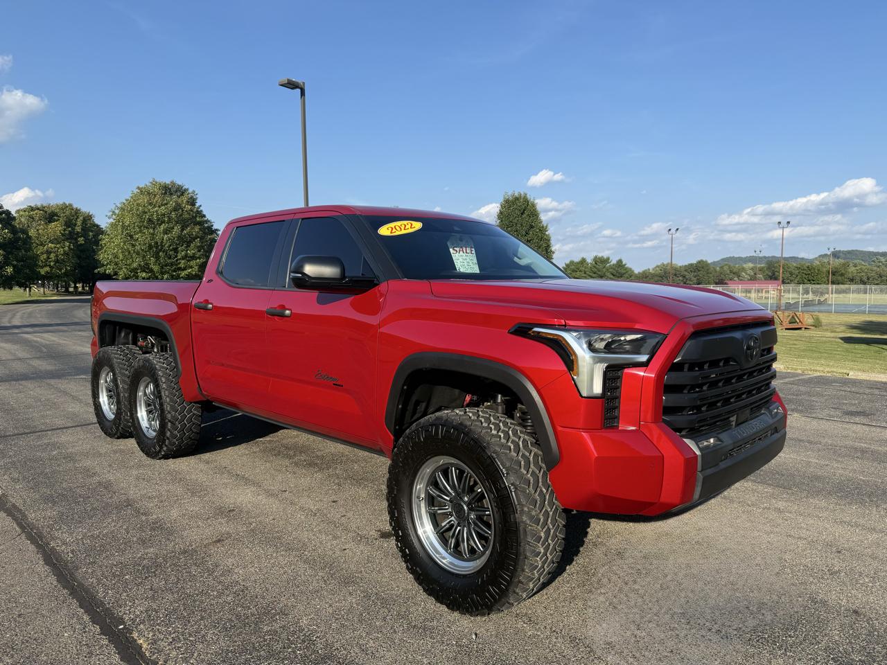 Toyota Tundra 4WD CrewMax 145.7" 4.7L SR5 (Natl) 2022