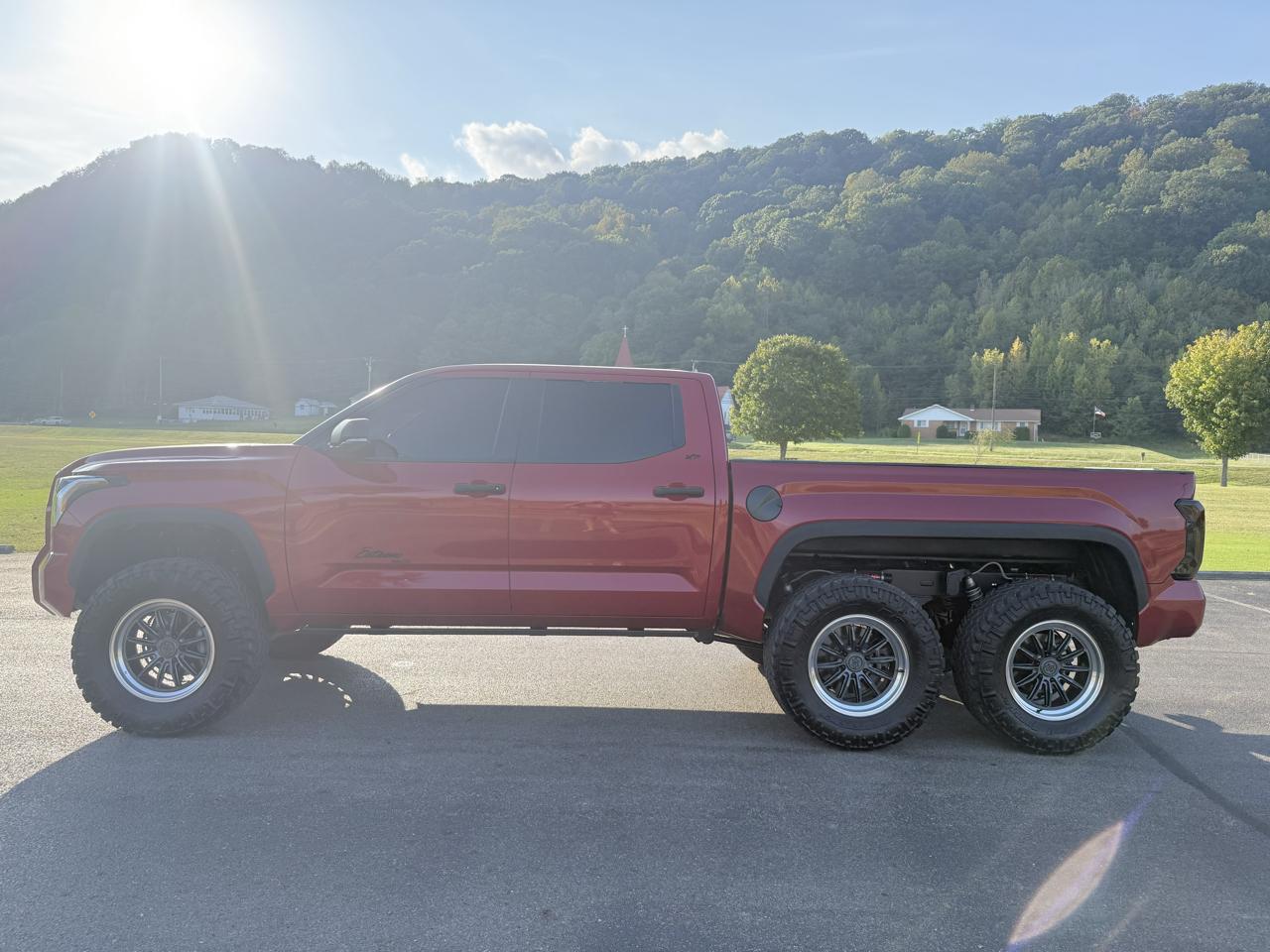 Toyota Tundra 4WD CrewMax 145.7" 4.7L SR5 (Natl) 2022