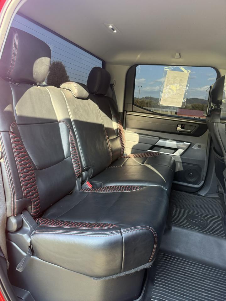 Toyota Tundra 4WD CrewMax 145.7" 4.7L SR5 (Natl) 2022