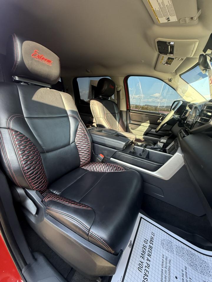 Toyota Tundra 4WD CrewMax 145.7" 4.7L SR5 (Natl) 2022