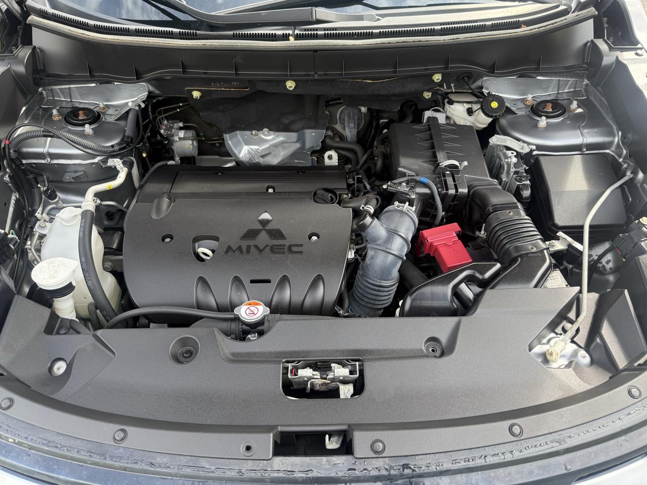 Mitsubishi Outlander Sport 2.0 ES 4WD 2024