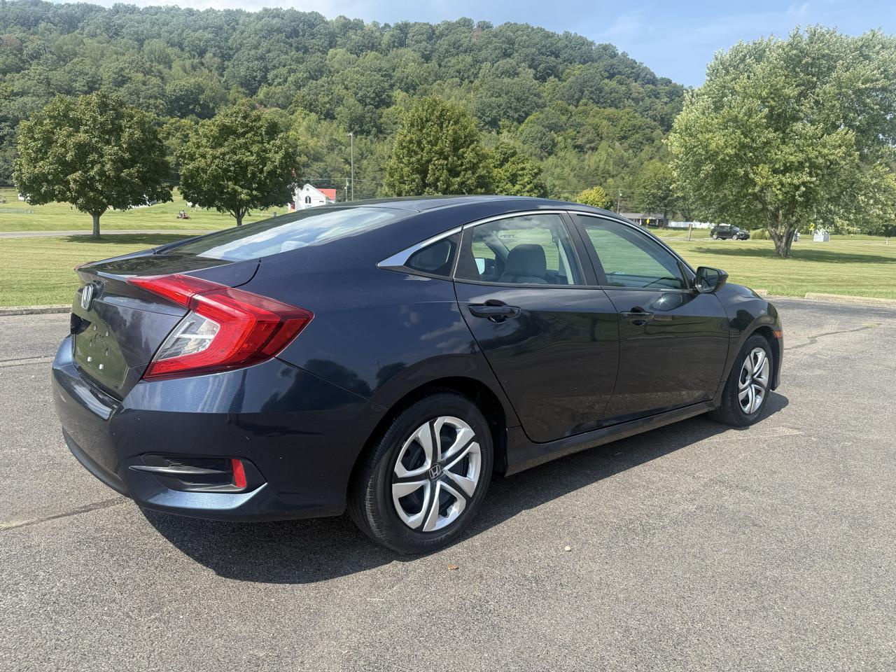 Honda Civic LX 4D Sedan 2017